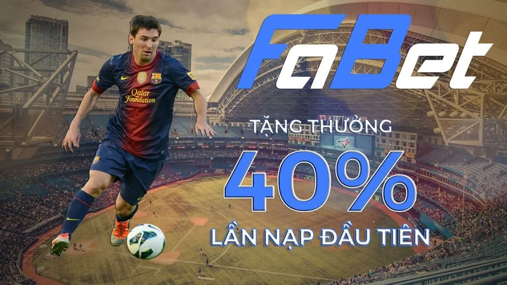 Bàn chơi Baccarat với các lá bài và chip cược tại Bay789 Login